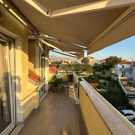 Leggeroleggero With Open Sea View * سبليت
