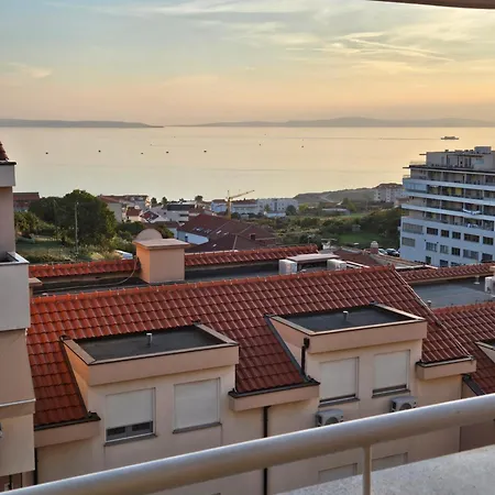 Leggeroleggero With Open Sea View Split